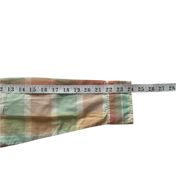 Patagonia Women's Long-Sleeved Sun Stretch Shirt Plaid, size M - Picture 14 of 15